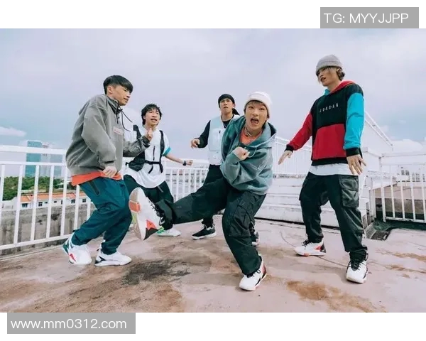 广州街舞队的力量与魅力探索街舞文化的蓬勃发展与团队精神